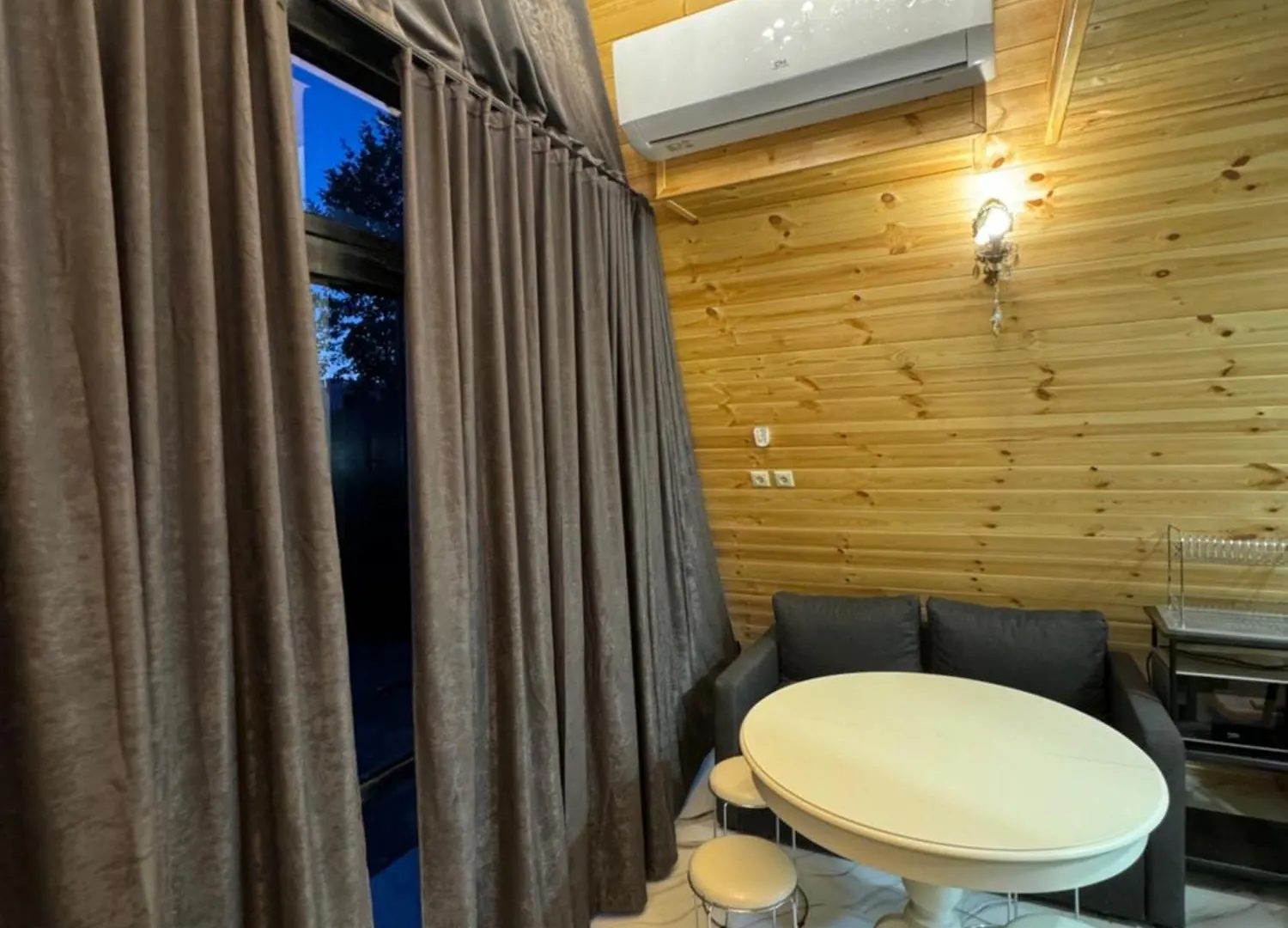 Villa Edelweiss Batumi 0*,